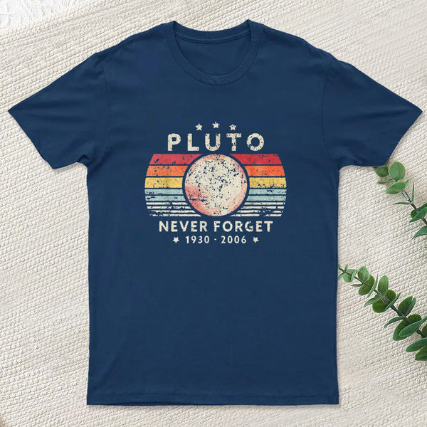 Never Forget Pluto Retro Style Geek T-Shirt
