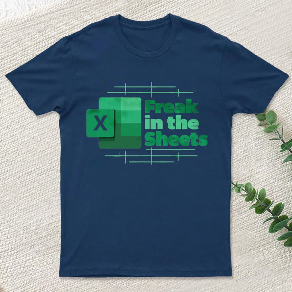 Freak In The Sheets Green Design teeforgeeks T-Shirt