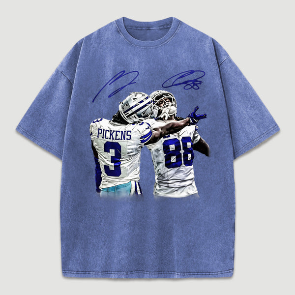 Vintage Close-Up Football Athlete Signature Graphic Washed T-Shirt