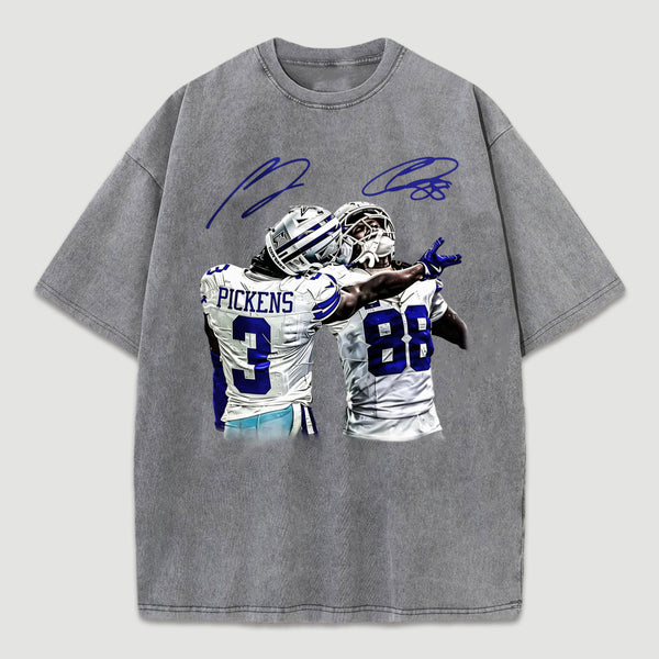 Vintage Close-Up Football Athlete Signature Graphic Washed T-Shirt