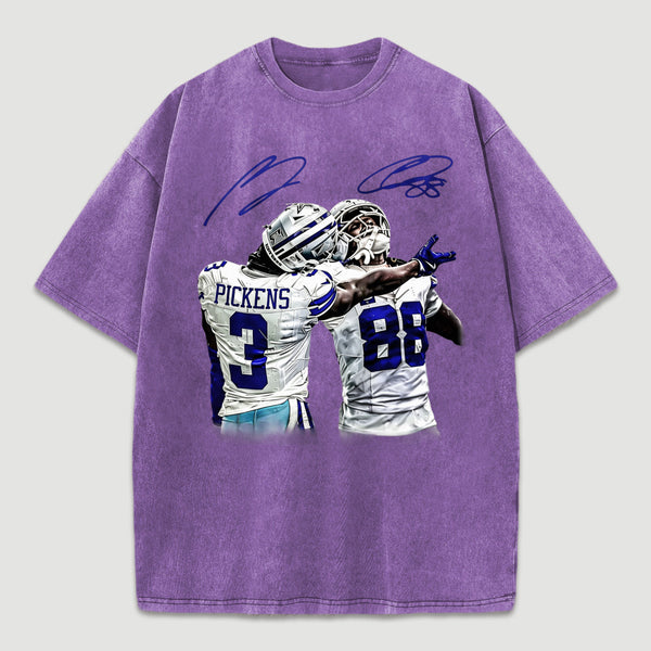 Vintage Close-Up Football Athlete Signature Graphic Washed T-Shirt