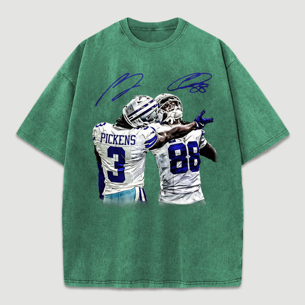 Vintage Close-Up Football Athlete Signature Graphic Washed T-Shirt
